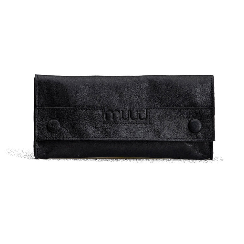 MUUD Liv Black - Handgemaakt leren etui voor naalden, pennen en potloden 10x21cm