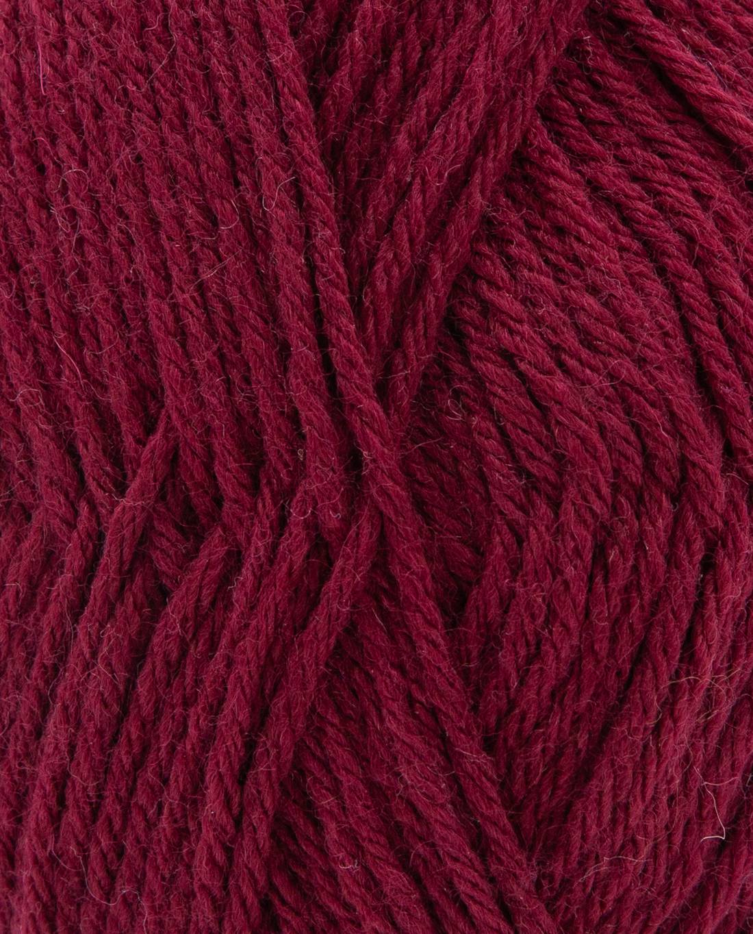 Phildar Phil Imaginaire 3.5 2127 Burgundy - close-up