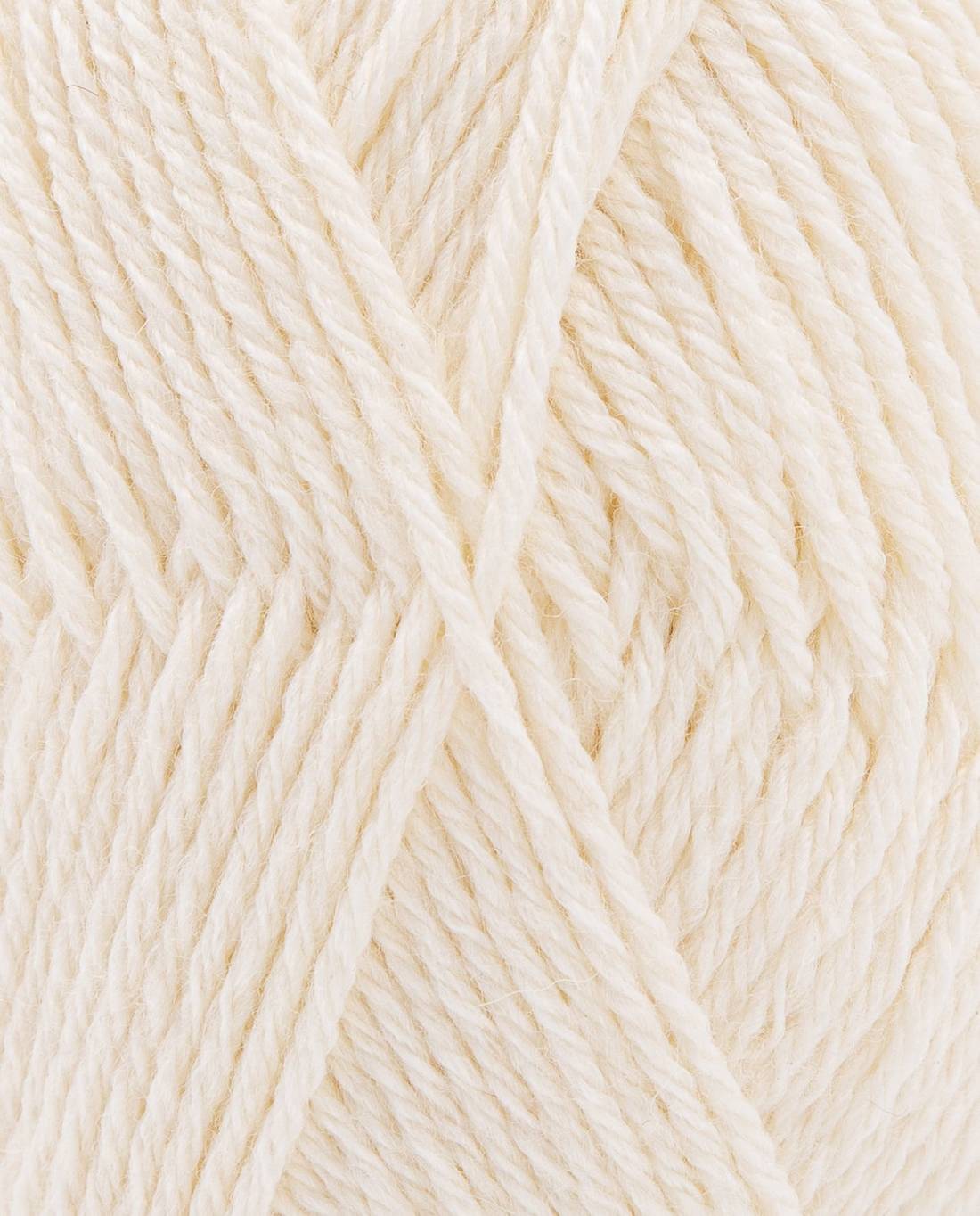 Phildar Phil Imaginaire 3.5 2359 Ecru - close-up