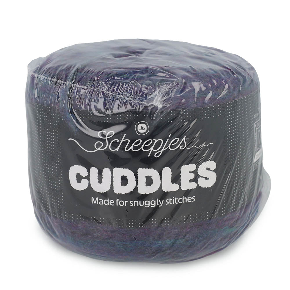 Scheepjes Cuddles 707 Under the stars - garencake en kleurverloop vanuit een andere hoek
