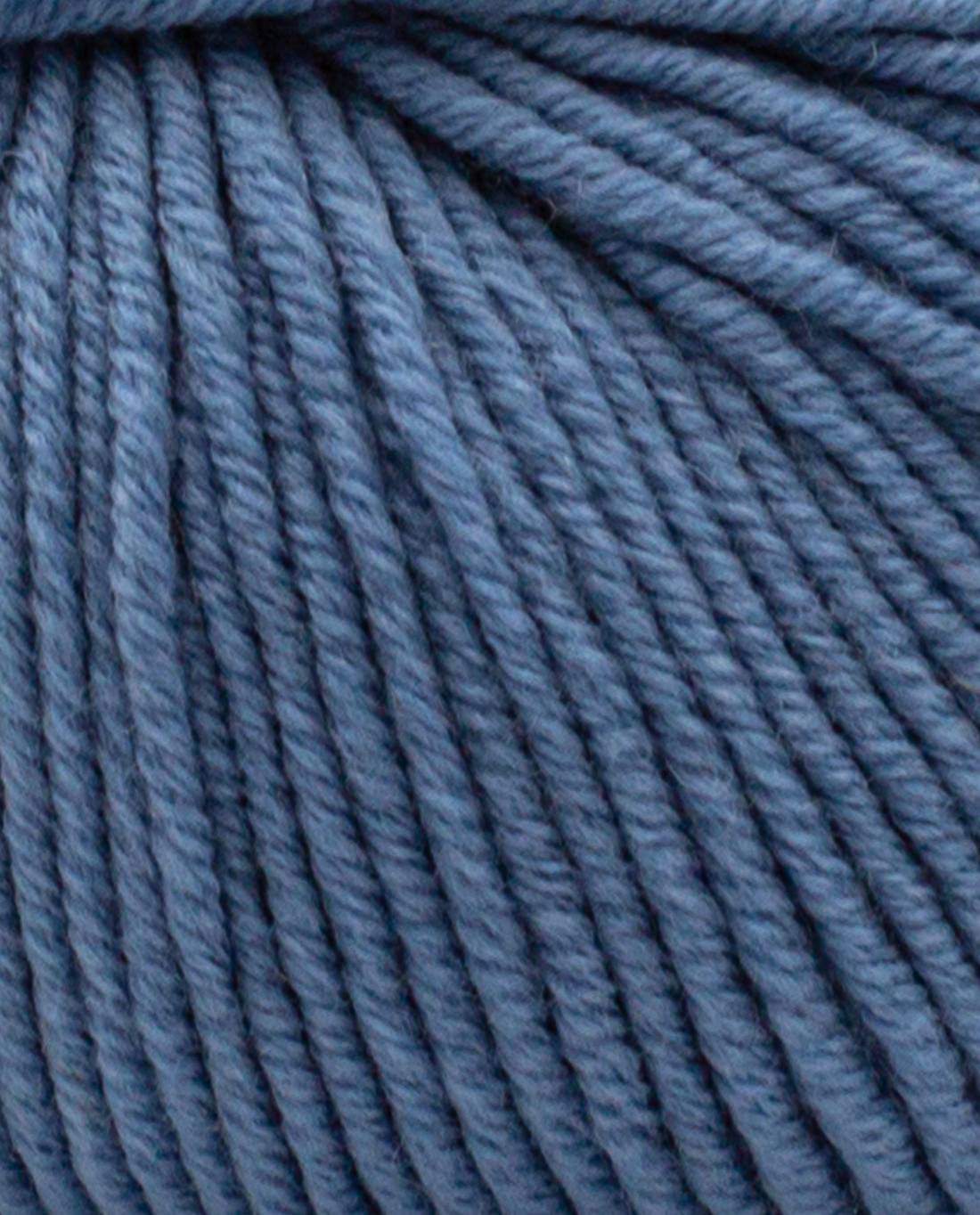 Phildar Phil Merinos 6 1134 Denim - detail van de merinowol en draadstructuur
