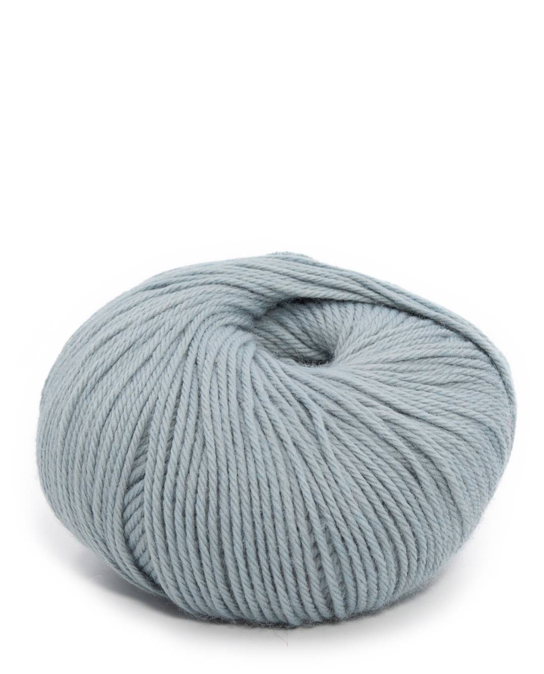 Phildar Phil Caresse 2100 Almond - garenbol vanuit een andere hoek