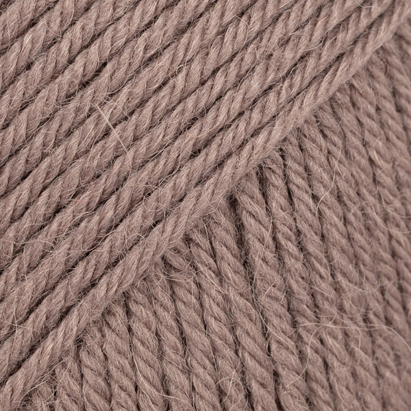 Drops Lima Uni Colour 5310 Lichtbruin