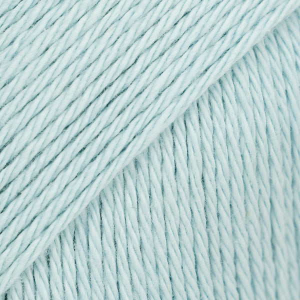 Drops Magic Uni Colour 76 Mint - kleurstaal katoen