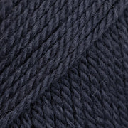 Drops Nepal Uni Colour 8927 Donker Marine - effen wol- en alpacagaren in detail