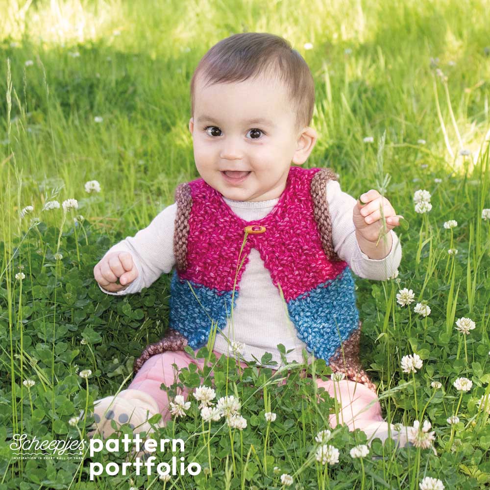 Scheepjes Pattern Portfolio Stone Washed XXL EN - Robin Vest kleurrijk babyvest