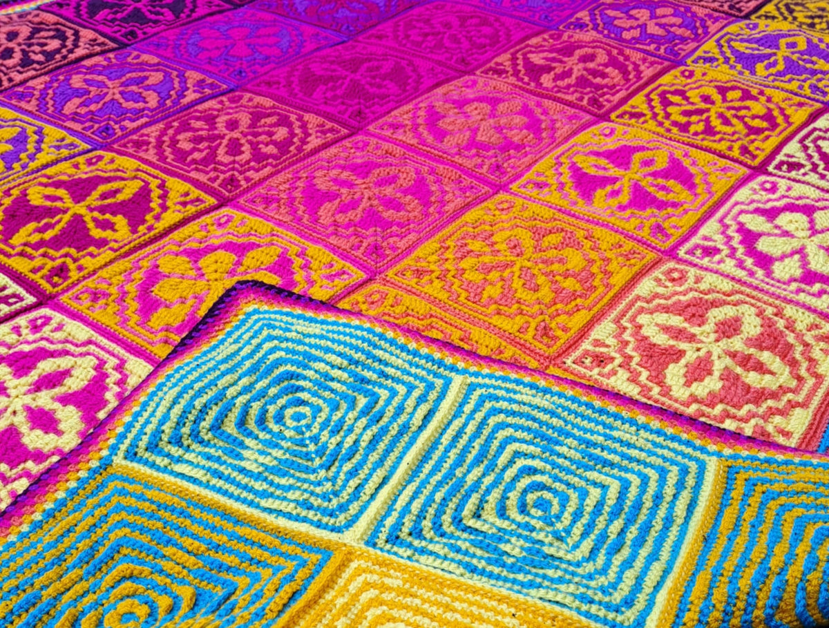 Burst of Joy Deken Garen- & Haakpakket Colour Crafter - Anke Wintermans 10