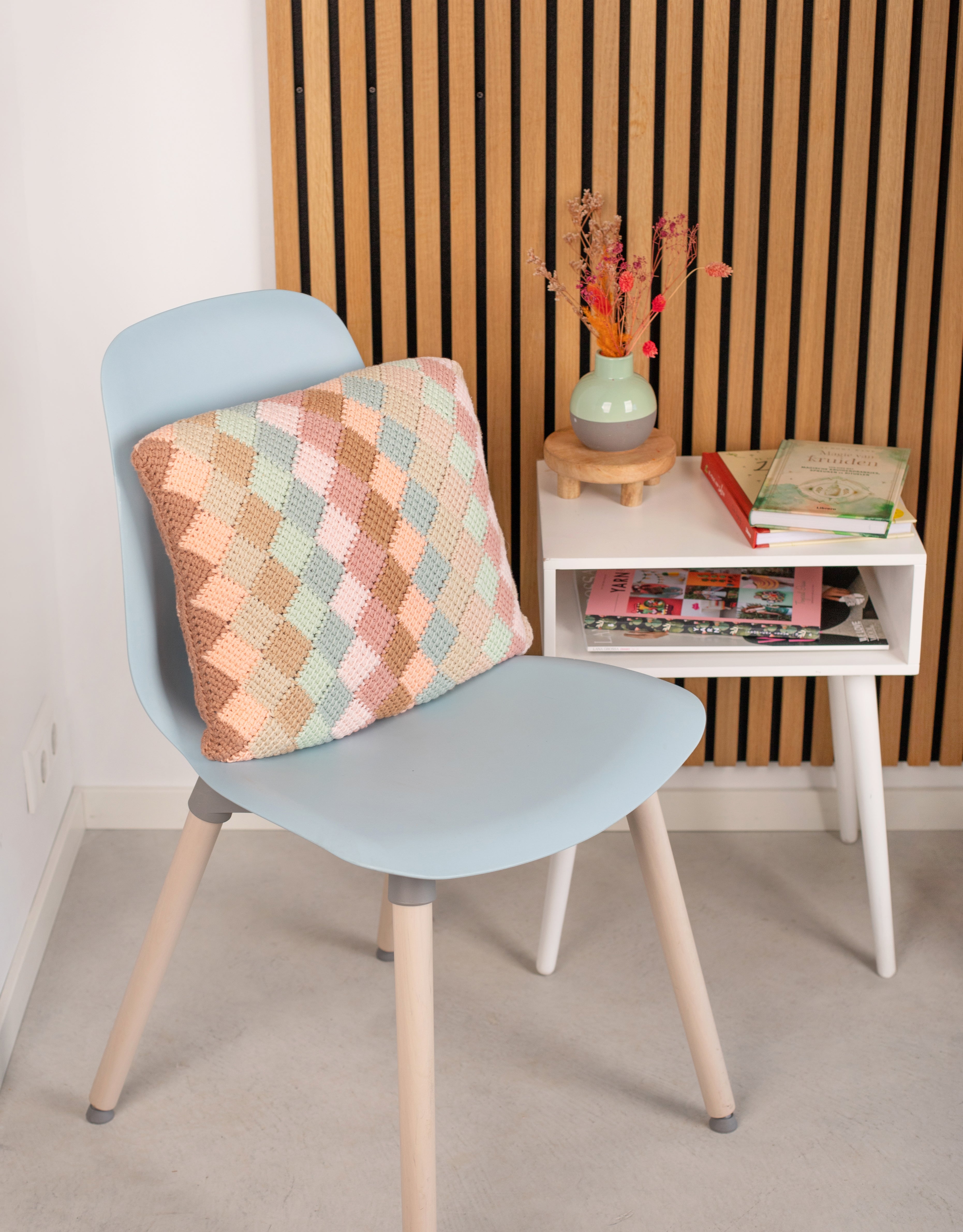 Wallis-Kissen – Häkelpaket „Soft Pastel“ – Studio Madelaine
