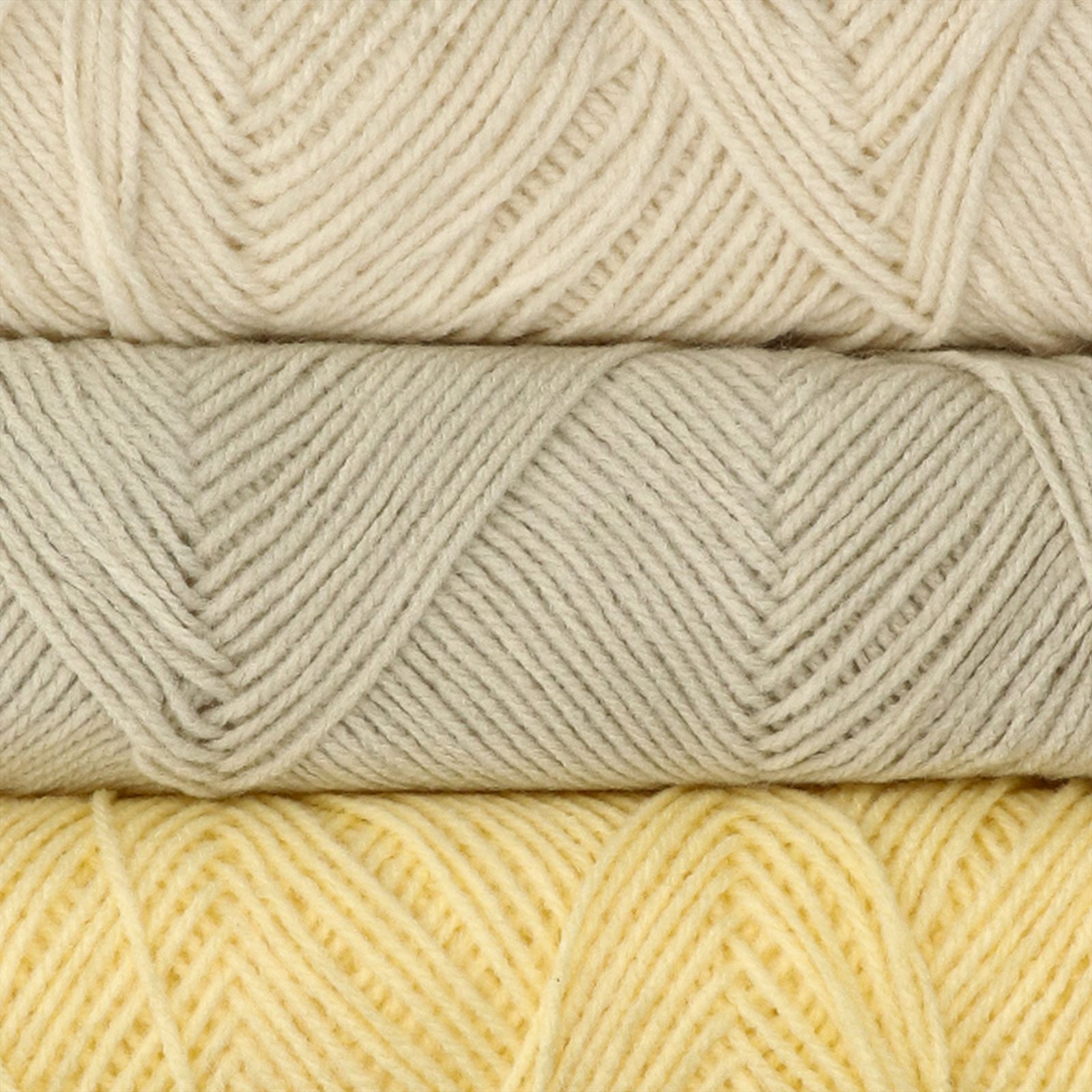 Budgetyarn Acrylic DK 003 Ecru (3)