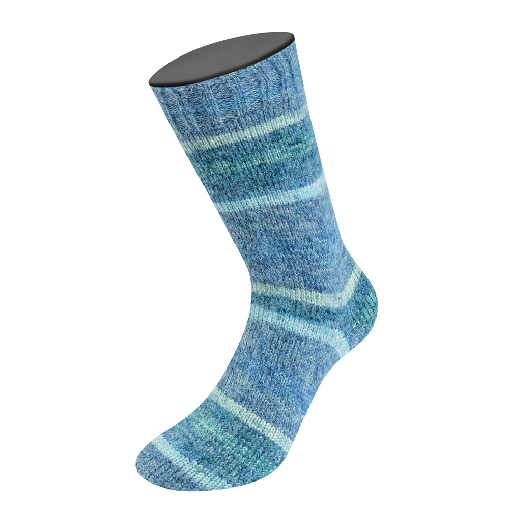 Lana Grossa Cosy Socks Dream 254 Rook- / Grijs- / Licht- / Staalblauw / Lichtgrijs / Grijs - detailfoto van het kleurverloop en draadstructuur