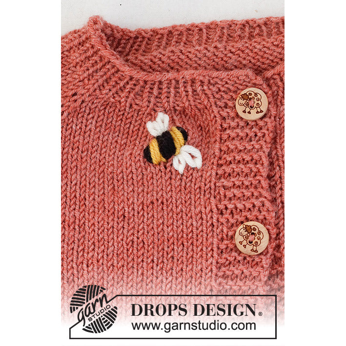 Babyvestje detail — gemaakt met Drops Baby Merino Uni Colour