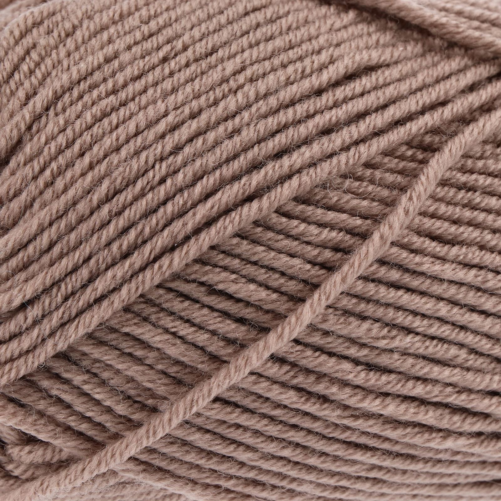 Detailbwdr — gemaakt met Drops Merino Extra Fine Uni Colour