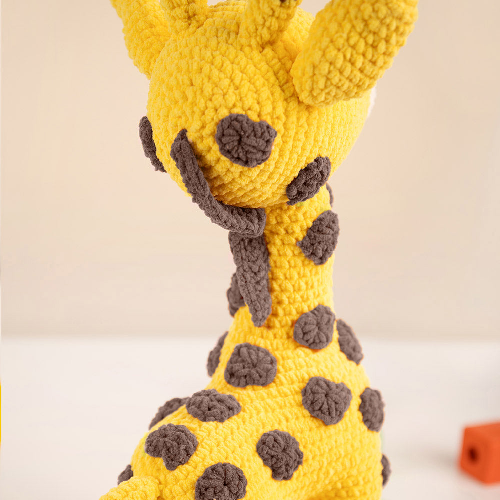 Giraffe kleur — gemaakt met Giraffe Gigi Garenpakket - Exclusief Patroon (3)