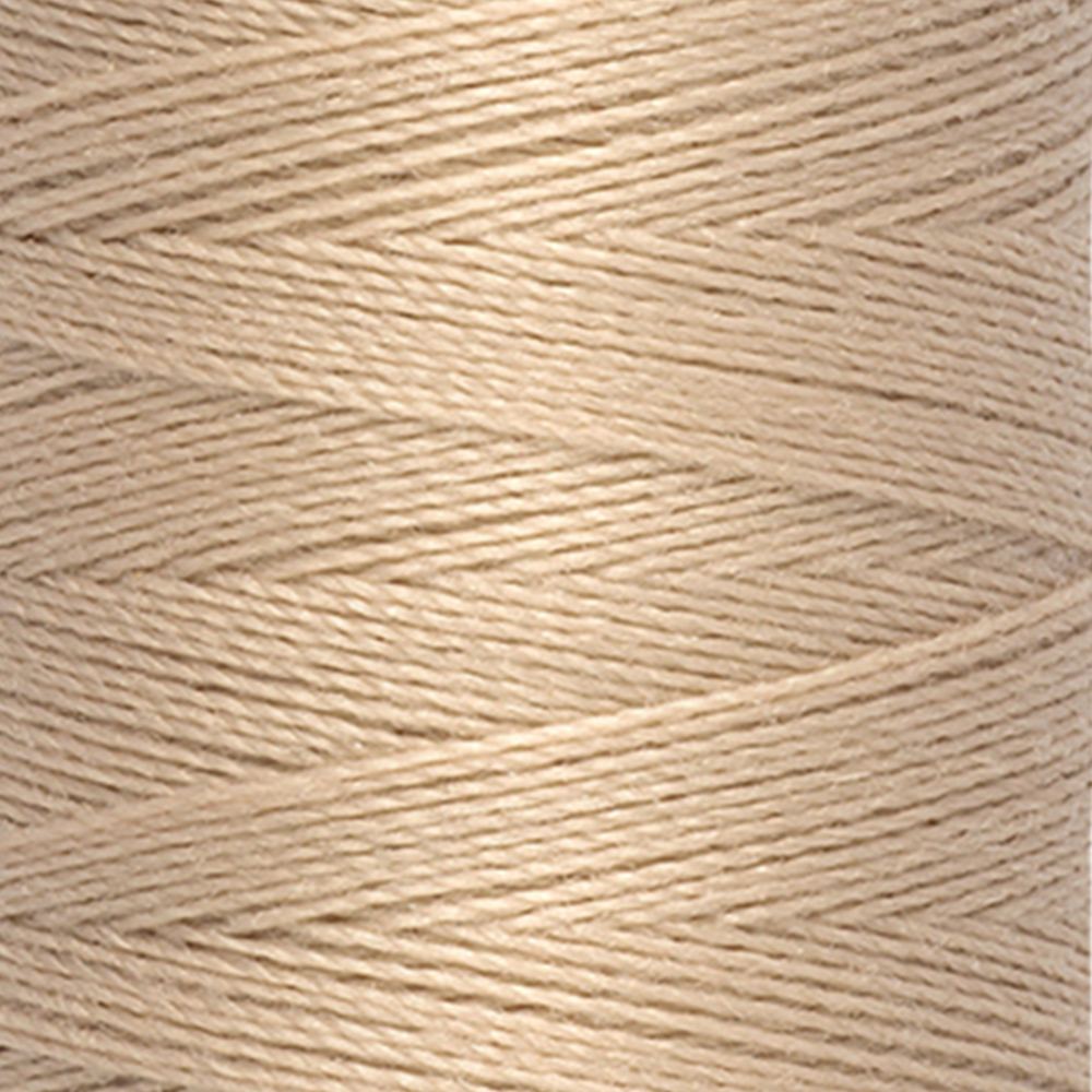 Detail — gemaakt met Gütermann Polyester Nähgarn 200m 186