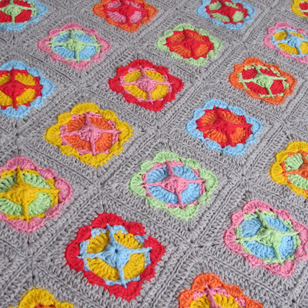 Haakpatroon Acrylic Power Flower Deken (5)