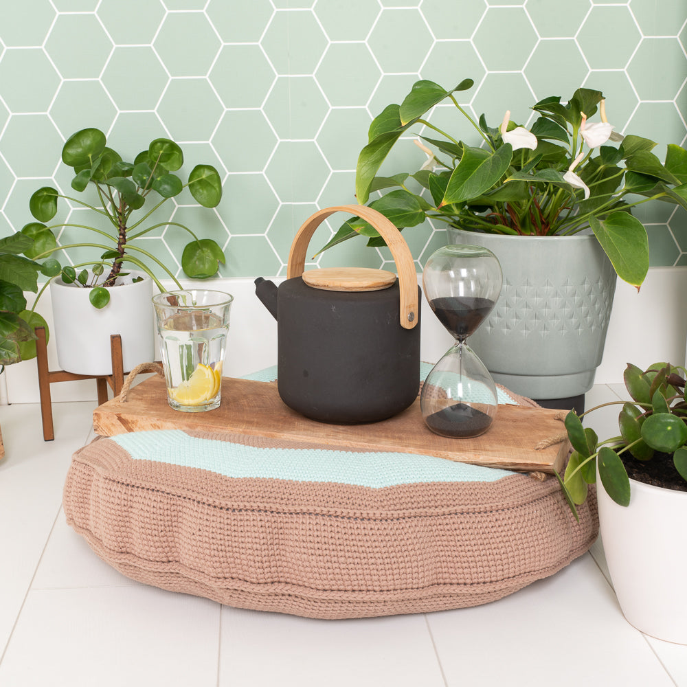 Basic floor cushion — gemaakt met Haakpatroon Yarn and Colors Basic Floor Cushion