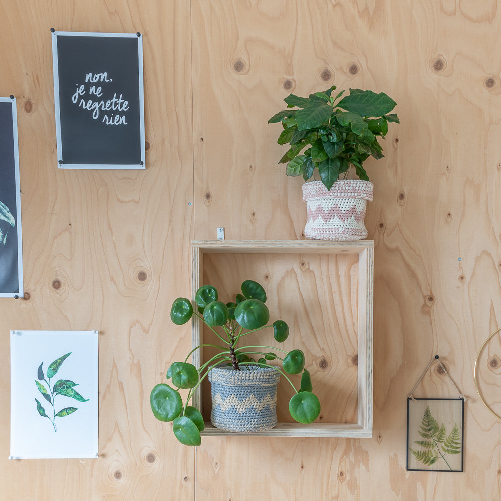 Basic plant baskets — gemaakt met Haakpatroon Yarn and Colors Basic Plant Baskets