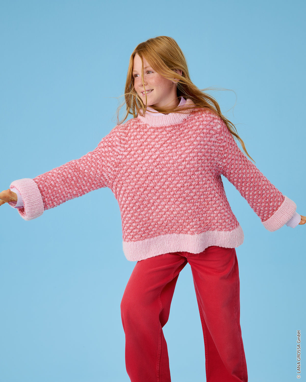 Lana Grossa Kids Nr. 15 model 15 - trui met Nebbia en Orsettini - sfeerfoto 1