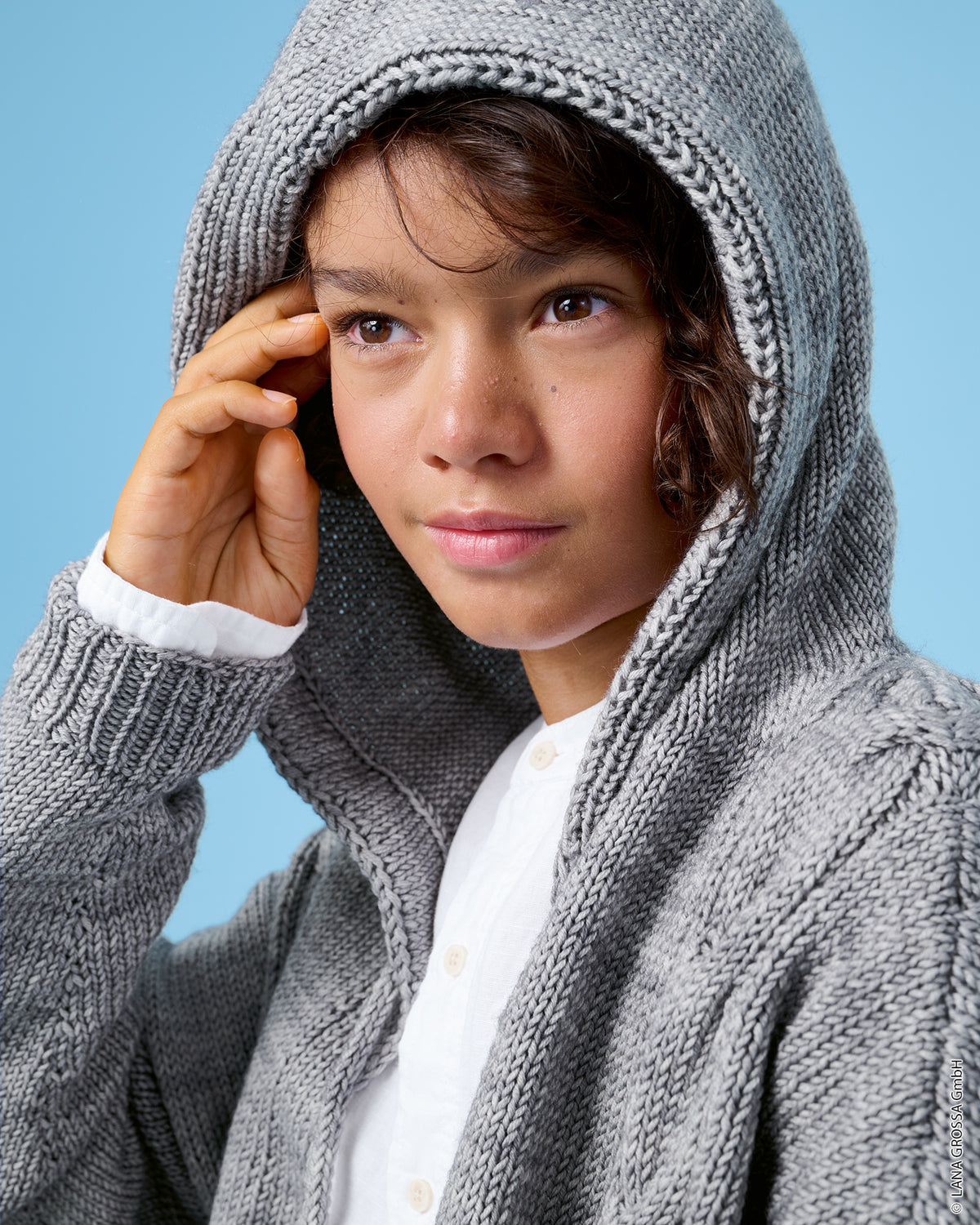Lana Grossa Kids Nr. 15 model 16 - vest met Cool Wool Big Vintage - sfeerfoto 5
