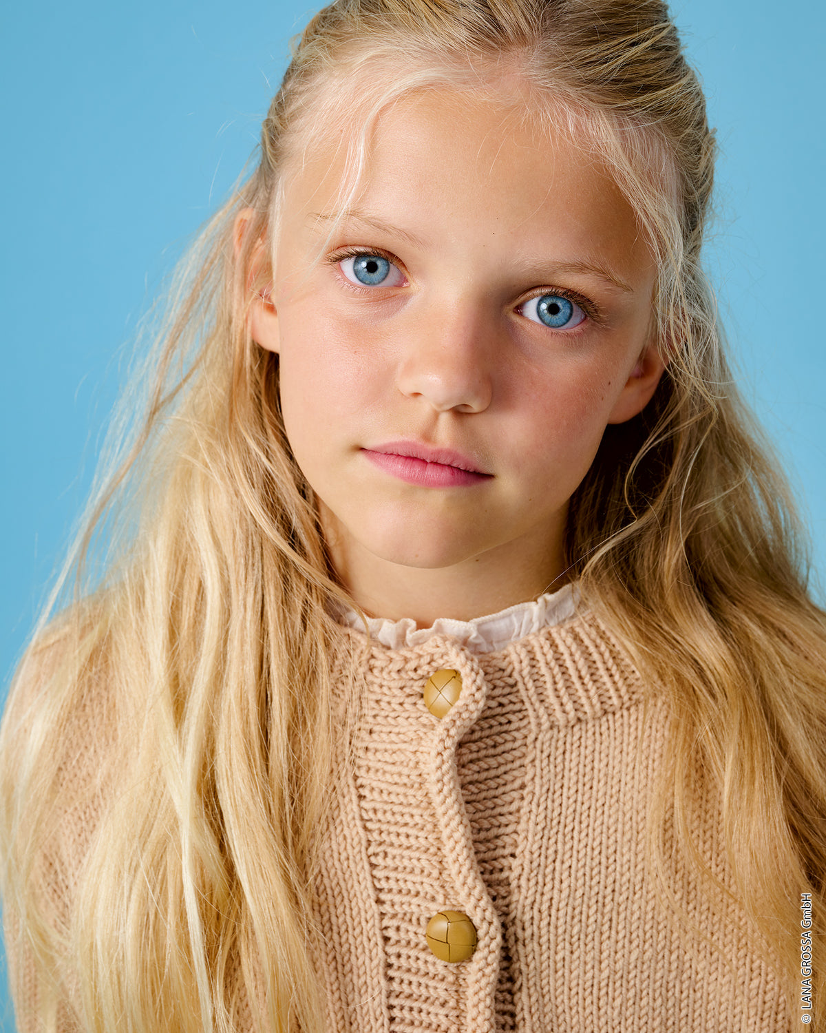 Lana Grossa Kids Nr. 15 model 21 - vest met Cool Wool Big - sfeerfoto 5