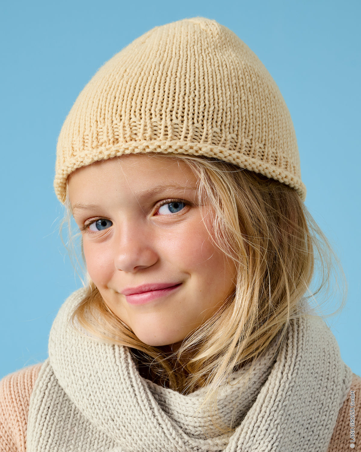Lana Grossa Kids Nr. 15 model 22 - muts met Cool Wool Big - sfeerfoto 3