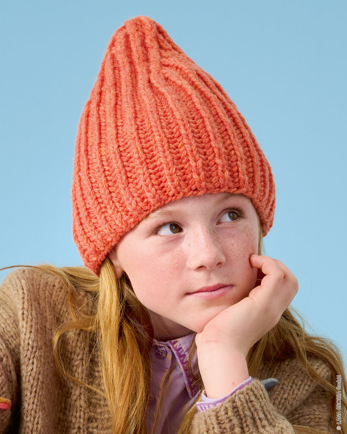 Lana Grossa Kids Nr. 15 model 5 - muts met Cool Merino Big - sfeerfoto 3