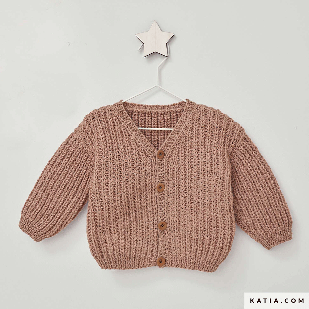 Patroon breien haken baby jas herfst winter katia — gemaakt met Katia Basic Merino 095 (2)