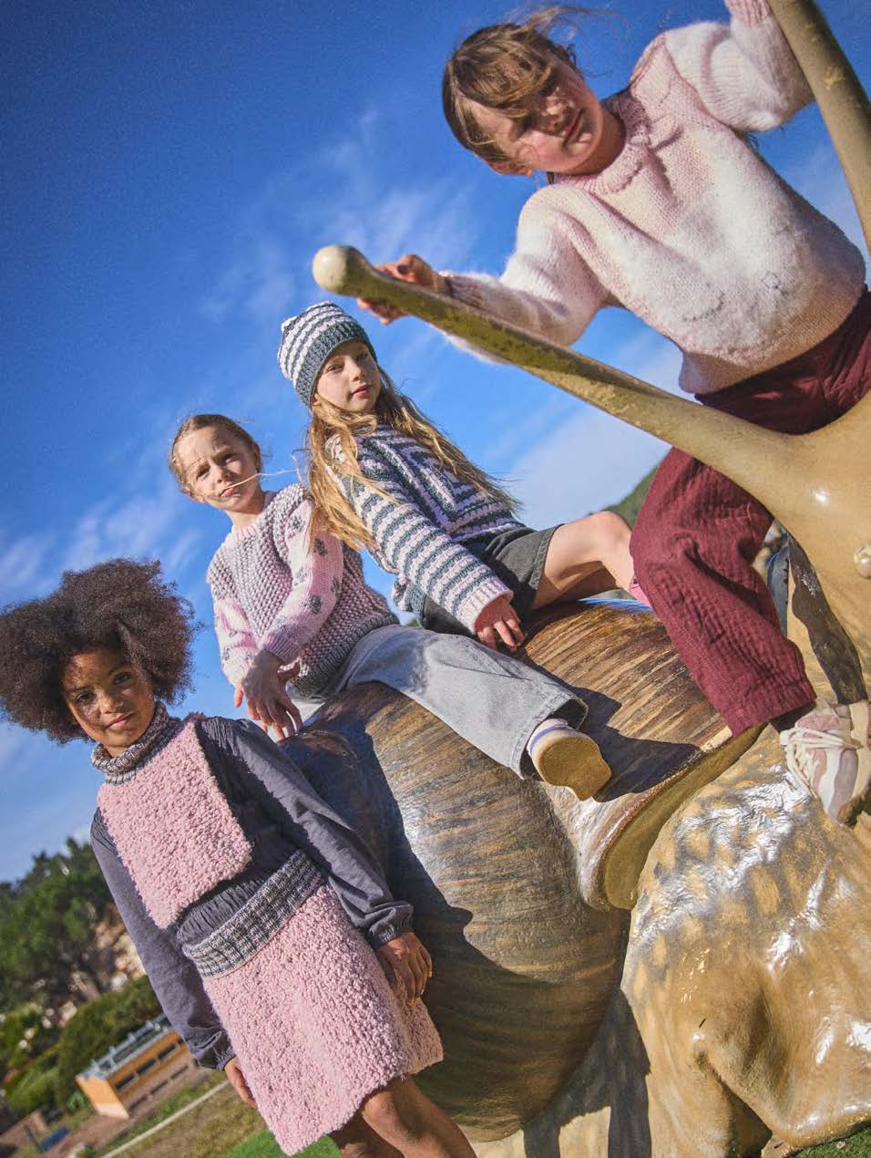 Kinderen page — gemaakt met Katia Basic Merino 098 (3)