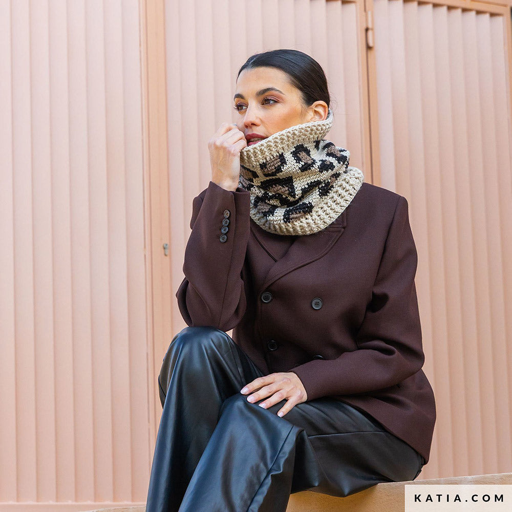 Patroon breien haken dames colsjaal herfst winter katia — gemaakt met Katia Craft Lover