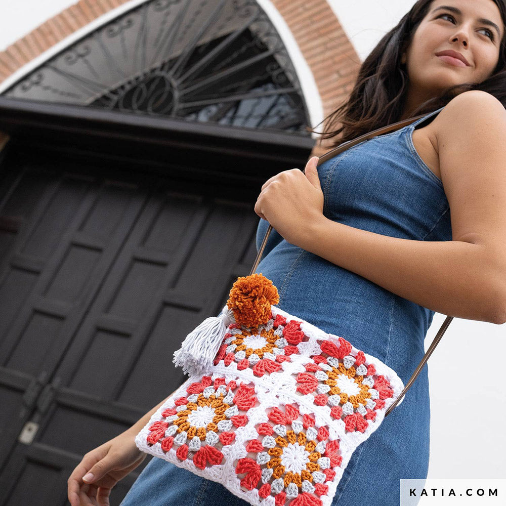 Patroon breien haken dames tas lente zomer katia — gemaakt met Katia Easy Crochet Capri (3)