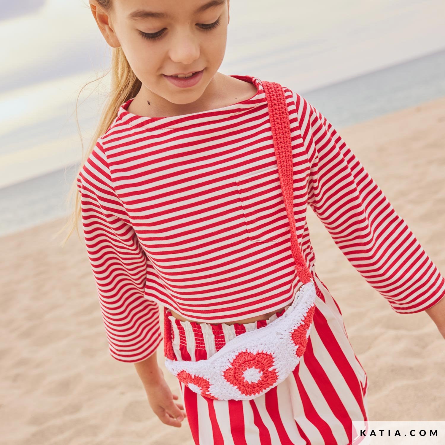 Patroon breien haken kinderen heuptasje lente zomer katia — gemaakt met Katia Easy Crochet Capri (3)