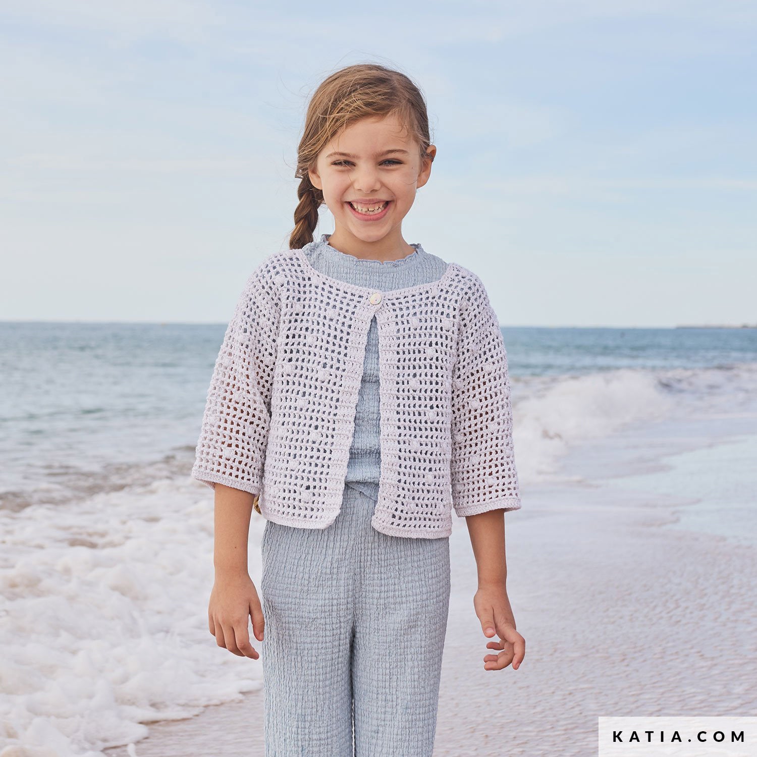 Patroon breien haken kinderen jas lente zomer katia — gemaakt met Katia Kinderen Magazine No. (27)