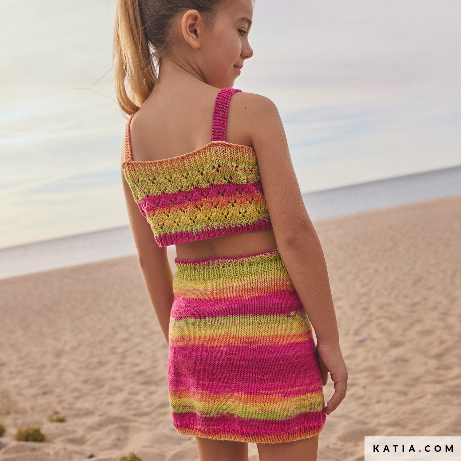 Patroon breien haken kinderen topje lente zomer katia — gemaakt met Katia Kinderen Magazine No. (8)