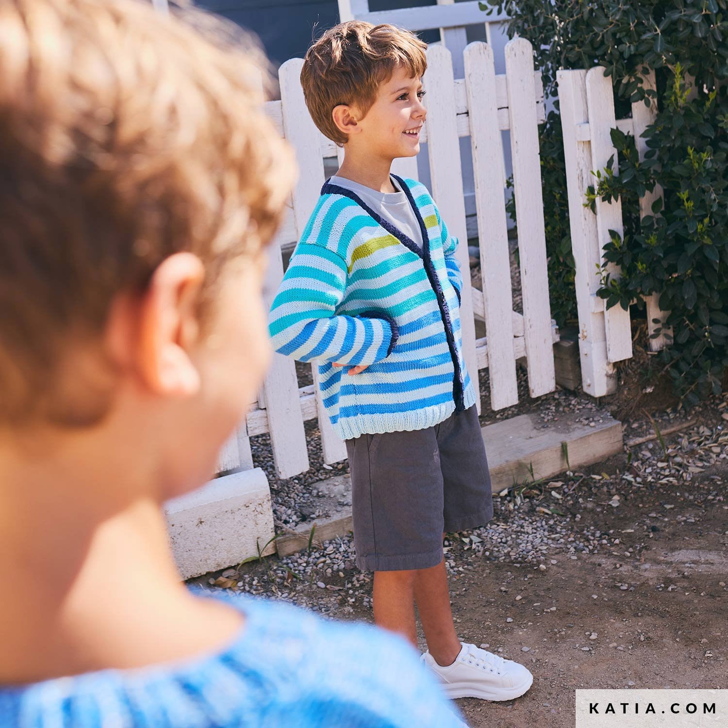 Patroon breien haken kinderen jas lente zomer katia — gemaakt met Katia Kinderen Magazine No. (38)