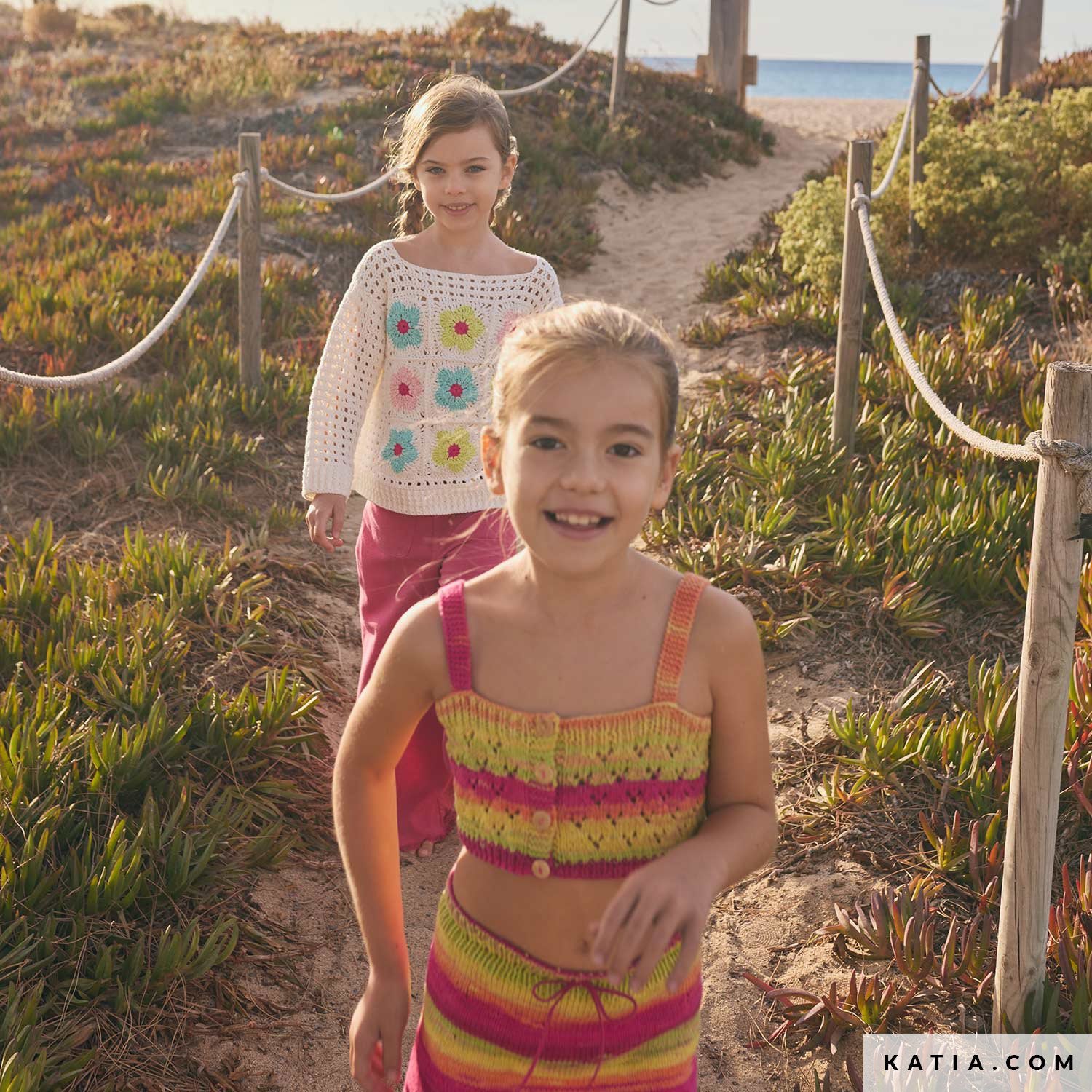 Patroon breien haken kinderen topje lente zomer katia — gemaakt met Katia Kinderen Magazine No. (15)