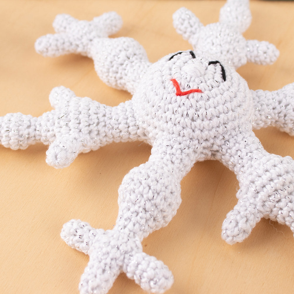 Amigurumi snowflake — gemaakt met Kerst: Sneeuwvlok Garenpakket - Exclusief Patroon