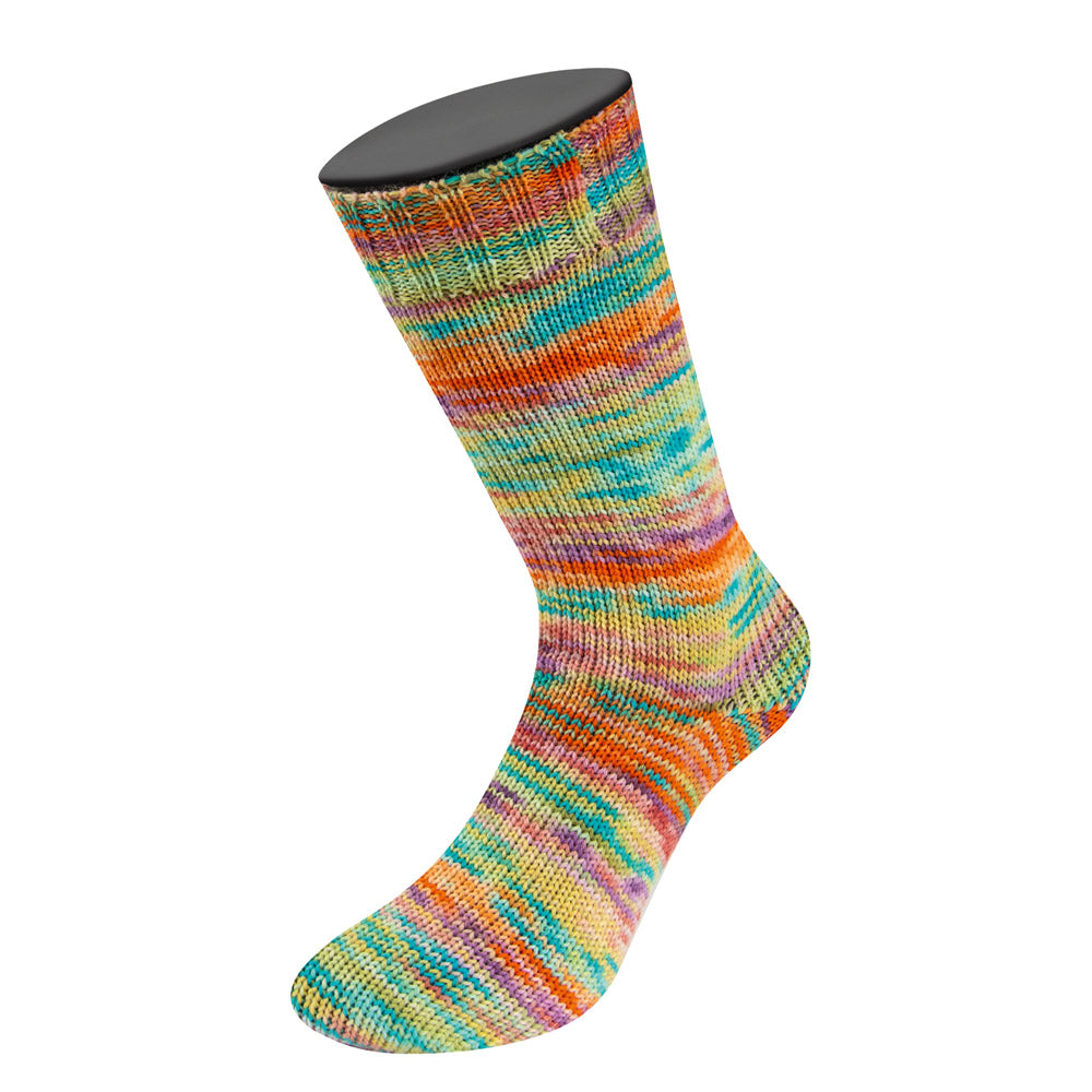 Gebreide sok van Lana Grossa Meilenweit 100 Cascata 5203 met zelfstrepende kleuren Pruim / Linde- / Zachtgroen / Roest / Olijf / Turquoise / Mint / Violet / Blauw