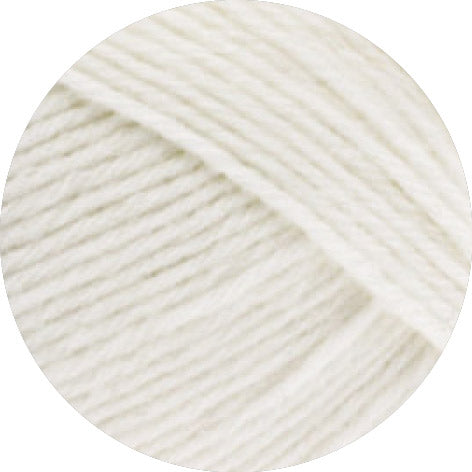 Lana Grossa Meilenweit 6-Fach 150 Unito 8840 Wit - detail van het garen