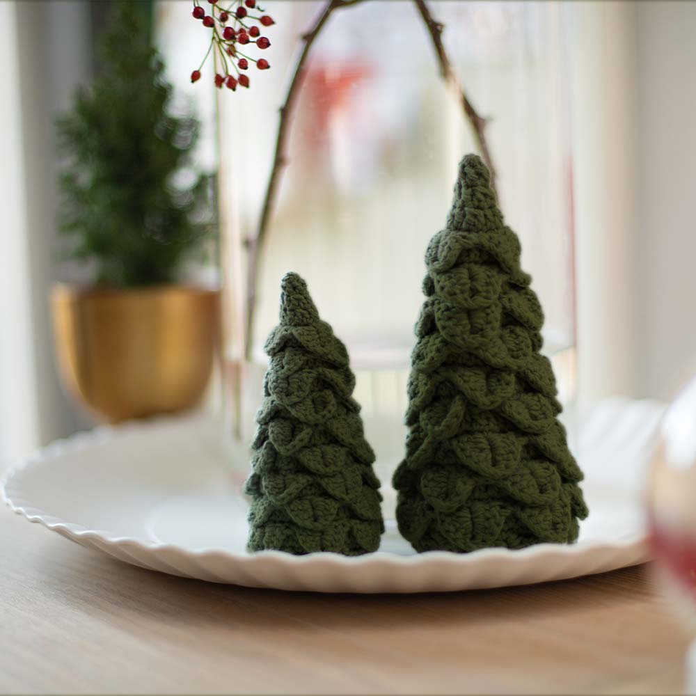 Kerstboom olive green — gemaakt met Mixed Up Kerstboompjes Haakpakket (6)
