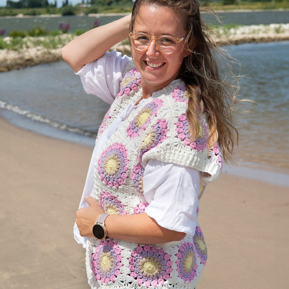 Pastel Sunset Gilet Garen- en Haakpakket - Finishing Stitches (4)