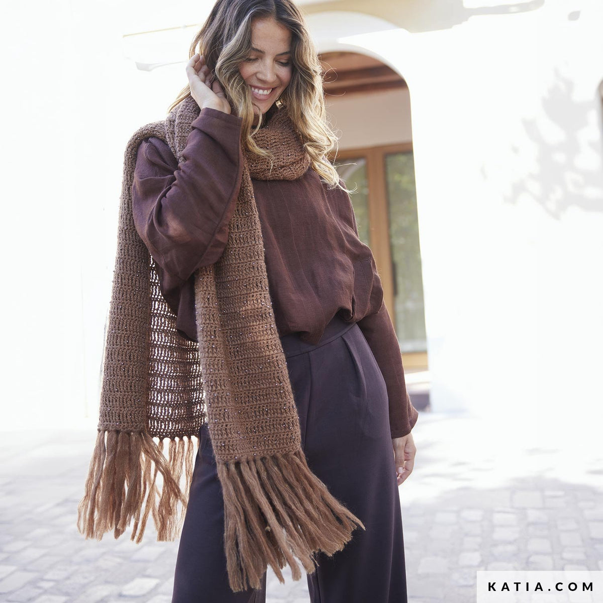 Katia Silky Mohair 126 Olieverf - Concept by Katia Bijoux model 6, bruine stola