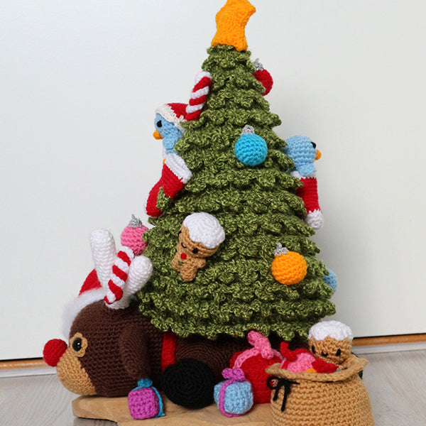 Kandidaat — gemaakt met Rudolf Onder De Kerstboom Haakpakket (3)