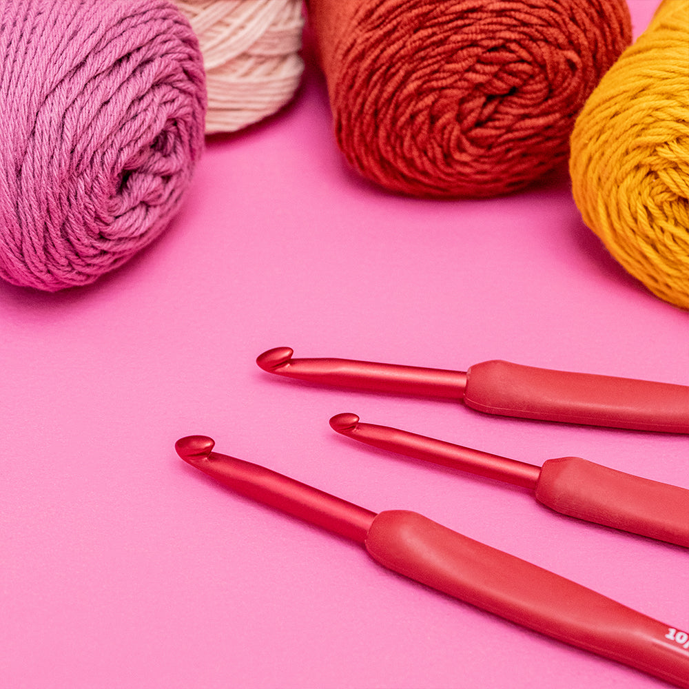 Sfeerbeeld met Tulip Etimo Red Haaknaald 3.50mm