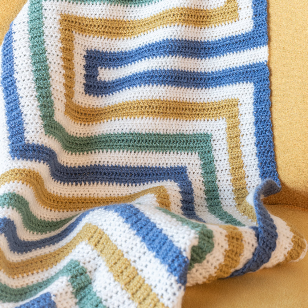 Yarn and Colors Amazing Stripey Blanket Haakpakket (2)