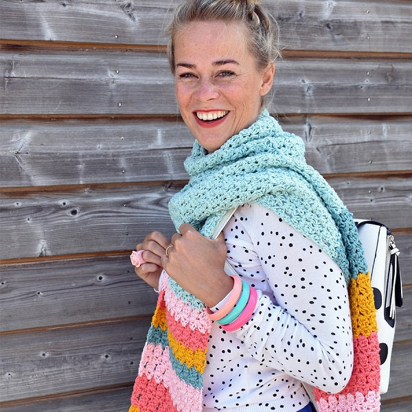 Colorful scarf — gemaakt met Yarn and Colors Colorful Scarf Booklet (2)