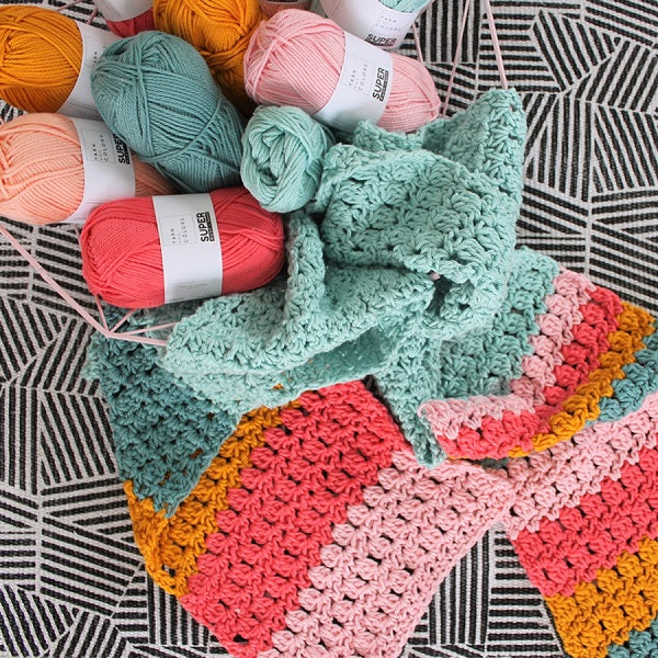 Colorful scarf — gemaakt met Yarn and Colors Colorful Scarf Booklet (4)