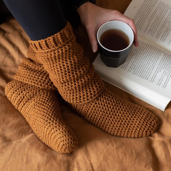 Serene mustard — gemaakt met Yarn and Colors Serene