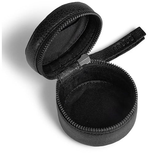 MUUD Helsinki Schwarz - Handgefertigter runder Lederwürfel für Bastelzubehör 5,5 x 7,5 cm