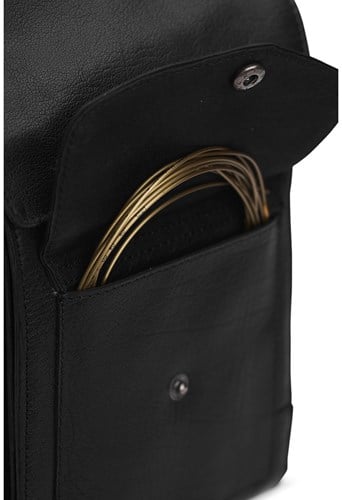 MUUD Betina XL - Black Handgemaakt leren etui 19 x 15 cm
