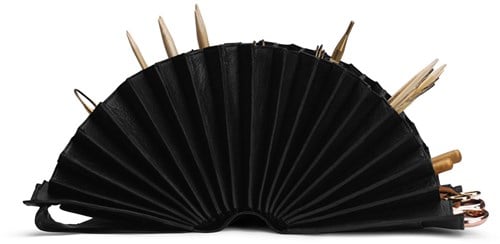 MUUD Betina XL - Schwarze handgefertigte Ledertasche 19 x 15 cm-3